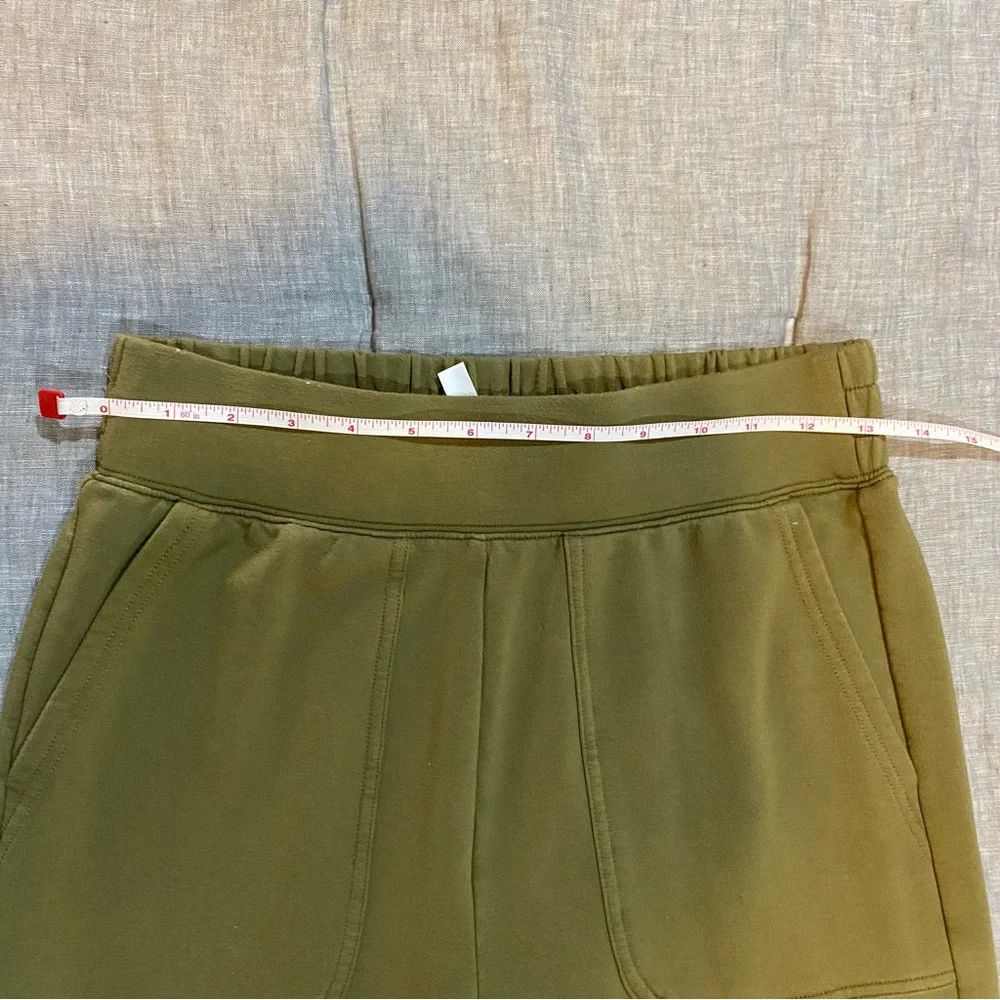 Fabletics slim joggers - Picture 6 of 10